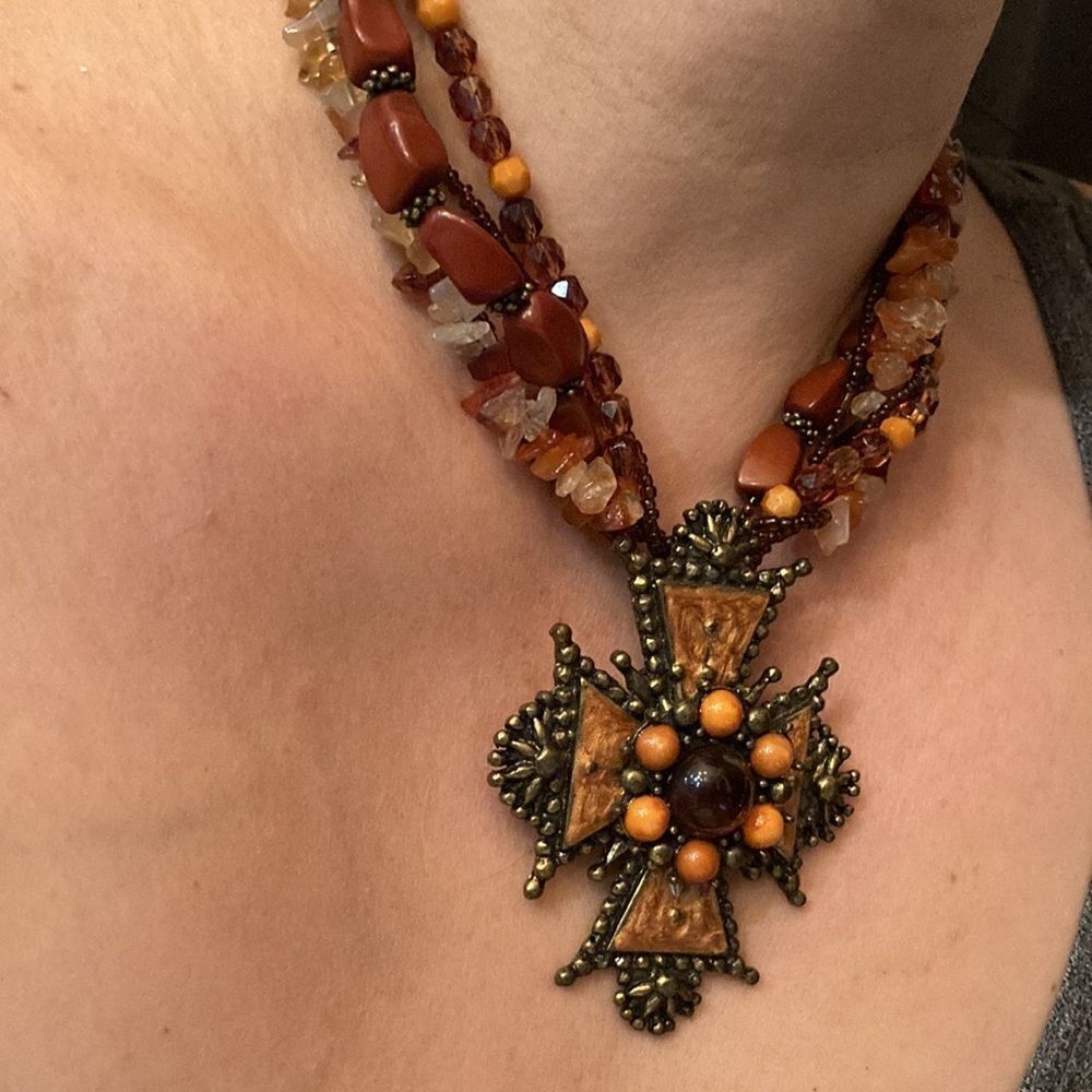 Necklace - Picture 3 of 15